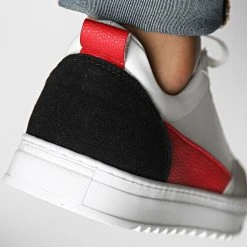 Nouveau 🛒 Baskets 2001 White Red Black de Classic Series 👍 9 Nouveau 🛒 Baskets 2001 White Red Black de Classic Series 👍 -HautStyle Boutique bb salazar 335447 SRHT 2001 WHT RED BLK 20220906T142712 04