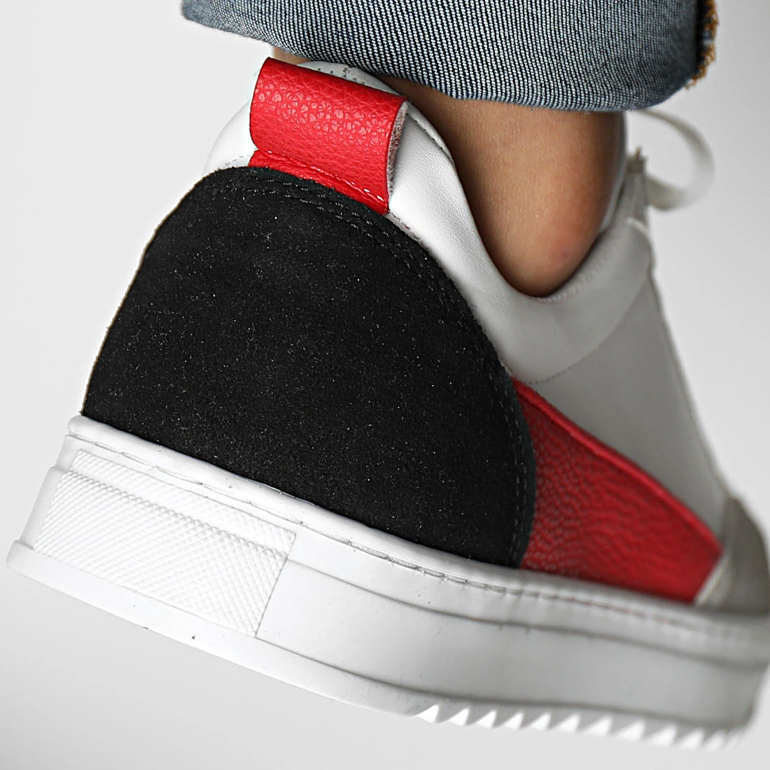 Nouveau 🛒 Baskets 2001 White Red Black de Classic Series 👍 6 Nouveau 🛒 Baskets 2001 White Red Black de Classic Series 👍 – Image 4