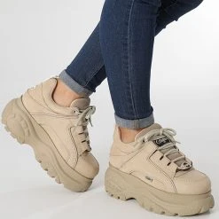 Remise 🌟 Baskets Femme Classic Low 1339-14 Nubuck Leather Cream de Classic Series ✔️ -HautStyle Boutique buffalo 191681 1339 14 CREAM 20210726T122130 03