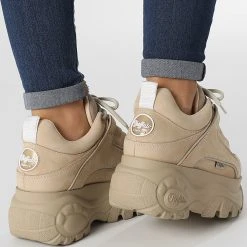 Remise 🌟 Baskets Femme Classic Low 1339-14 Nubuck Leather Cream de Classic Series ✔️ -HautStyle Boutique buffalo 191681 1339 14 CREAM 20210726T122215 4