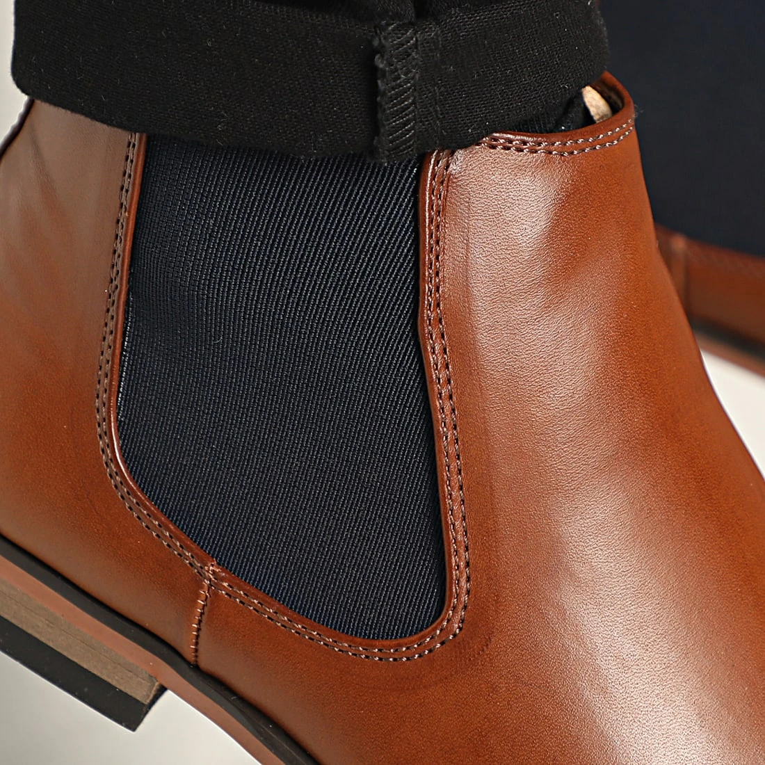 Remise 👏 Chelsea Boots GH3072 Marron Clair de Classic Series 👍 4 Remise 👏 Chelsea Boots GH3072 Marron Clair de Classic Series 👍 – Image 2