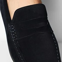 Meilleure affaire ❤️ Mocassins UM101 Bleu Marine de Classic Series ⌛ -HautStyle Boutique classic series 214815 UM101 MARINE 20200305T103904 03