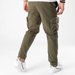 Sortie ✔️ Pantalon Jogging Réfléchissant 2416 Vert Kaki de Classic Series 💯 -HautStyle Boutique classic series 254797 2416 KAKI 20210317T145241 04