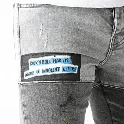 Les meilleures critiques de 🛒 Jean Skinny DHZ-3563 Gris de Classic Series 🎉 -HautStyle Boutique classic series 286112 DHZ 3563 FUME 20210930T152101 02