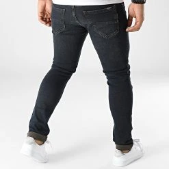 Acheter ⌛ Jean Slim 7704 Bleu Brut de Classic Series ⌛ -HautStyle Boutique classic series 295542 7704 LACI 20211217T145832 04