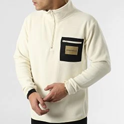 Nouveau ✔️ Veste Polaire A Col Zippée AW21-COLL-02-007 Beige de Classic Series 😉 -HautStyle Boutique classic series 301180 AW21 COLL 02 007 135 20220208T161412 03