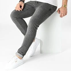 Les meilleures critiques de 👏 Jean Slim D-3220 Gris de Classic Series 😍 -HautStyle Boutique classic series 302403 D 3220 20220301T150055 03