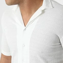 Les meilleures critiques de 🎁 Chemise A Manches Courtes ERS-1651 Blanc de Classic Series ✨ -HautStyle Boutique classic series 309343 ERS 1651 BEYAZ 20220318T161530 02