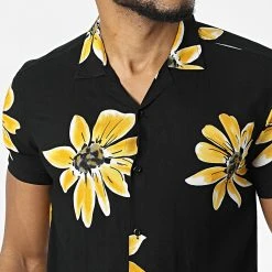 Les meilleures critiques de 😍 Chemise Manches Courtes 1500 Noir Jaune Floral de Classic Series ✨ -HautStyle Boutique classic series 309392 ERS 1500 50 20220322T144810 02
