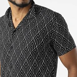 Budget ✨ Chemise Manches Courtes 1400 Noir de Classic Series 🎉 -HautStyle Boutique classic series 309429 ERS 1400 45 20220322T144713 02