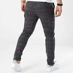 Le moins cher 🥰 Pantalon A Carreaux H60032 Bleu Marine de Classic Series ⌛ -HautStyle Boutique classic series 309761 H60032Z62357 23400 20220408T110149 04