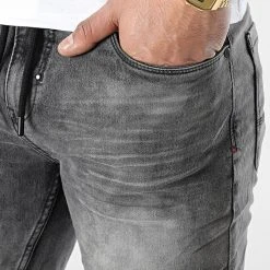 Vente flash 🧨 Short Jean H13240Y61636KG37 Gris de Classic Series ⌛ -HautStyle Boutique classic series 309813 H13240Y61636KG37 23000 20220322T141117 02