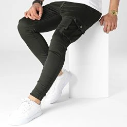 Offres ✔️ Pantalon Cargo WKM-2010 Vert Kaki de Classic Series ✔️ -HautStyle Boutique classic series 318054 WKM 2010 KHAKI 20220510T135003 03