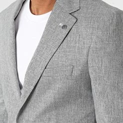 Les meilleures critiques de 🥰 Veste Blazer 20507 Gris Chiné de Classic Series ✔️ 7 Les meilleures critiques de 🥰 Veste Blazer 20507 Gris Chiné de Classic Series ✔️ -HautStyle Boutique classic series 318202 20507 6 20220510T155809 02