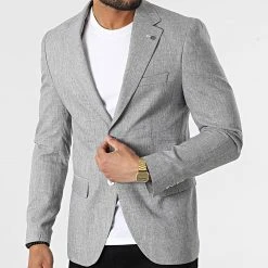 Les meilleures critiques de 🥰 Veste Blazer 20507 Gris Chiné de Classic Series ✔️ 8 Les meilleures critiques de 🥰 Veste Blazer 20507 Gris Chiné de Classic Series ✔️ -HautStyle Boutique classic series 318202 20507 6 20220510T155811 03