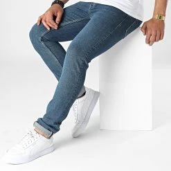 Meilleur prix 🔔 Jean Slim 7871 Bleu Denim de Classic Series ❤️ -HautStyle Boutique classic series 318273 7871 BLUE 2 20220510T140432 03