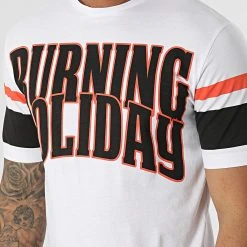 Les meilleures critiques de ⭐ Tee ✨ Shirt G22-585 Blanc de Classic Series 🎉 -HautStyle Boutique classic series 318425 G22 585 BEYAZ 20220510T160835 02