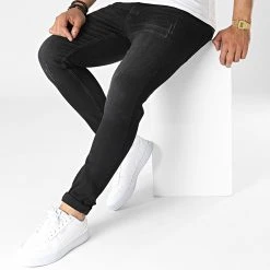 Tout neuf 😀 Jean Skinny 15371 Noir de Classic Series ⭐ -HautStyle Boutique classic series 321204 15371 20220531T153137 03