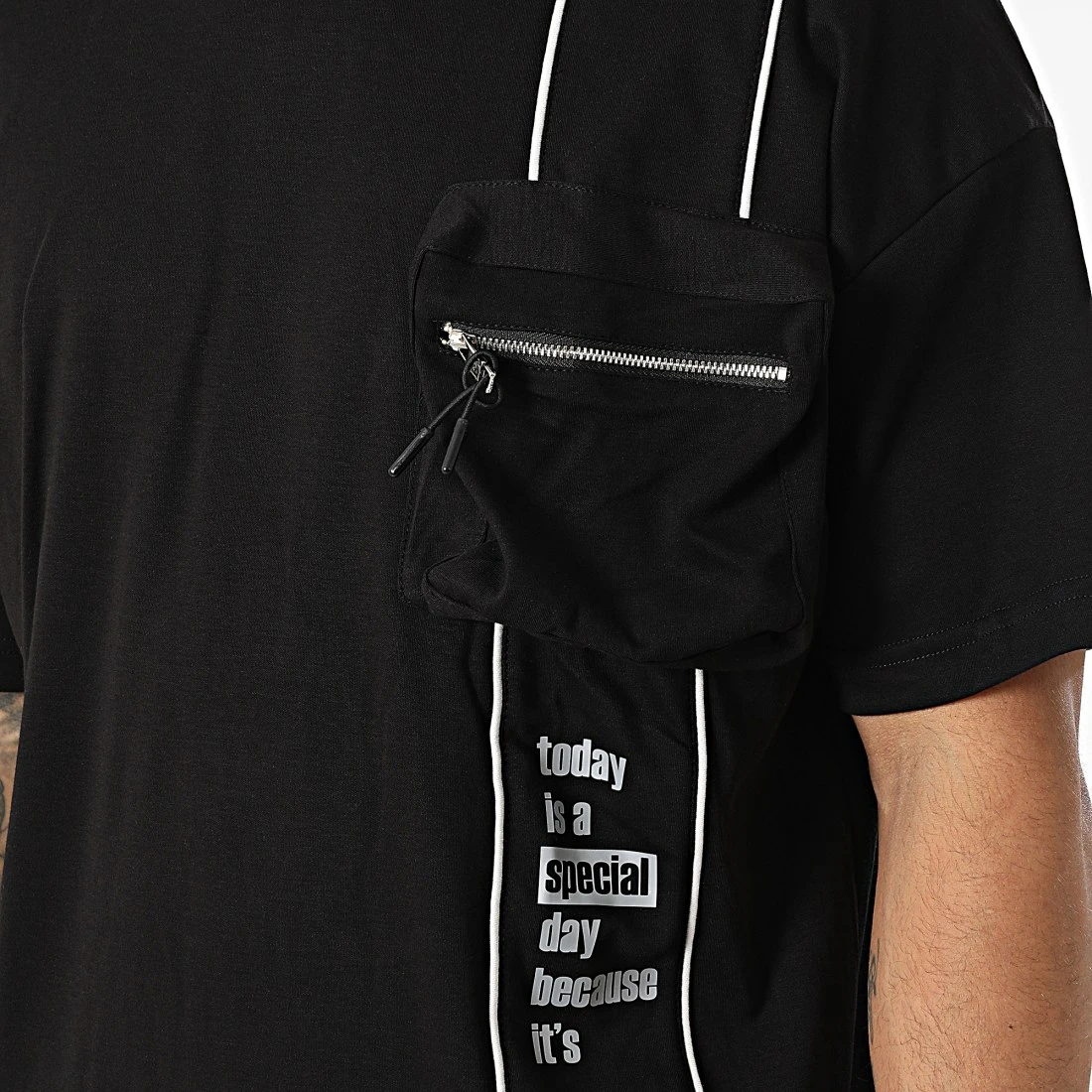 Grosses soldes đ€© Ensemble Tee Shirt Oversize Short Jogging Y258UST Noir de Classic Series â 4 Grosses soldes đ€© Ensemble Tee Shirt Oversize Short Jogging Y258UST Noir de Classic Series â â Image 2