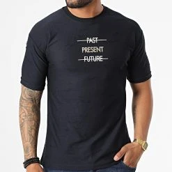 Tout neuf ❤️ Tee 🎉 Shirt EXO301 Bleu Marine de Classic Series 🔔 -HautStyle Boutique classic series 324238 EXO301 NAVY 20220620T151018 03