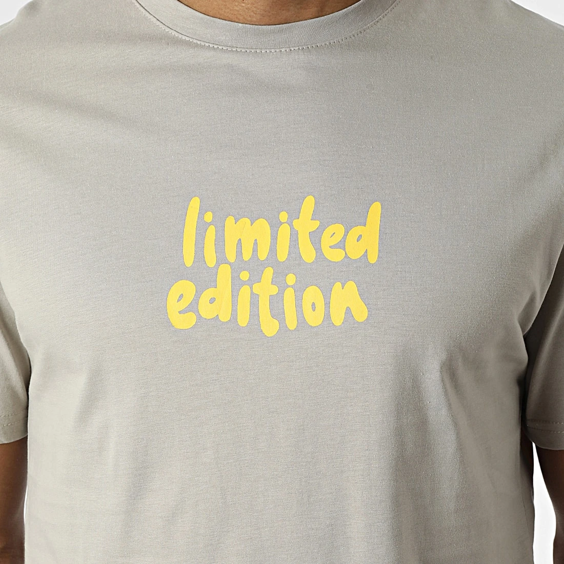 Vente flash 🤩 Tee Shirt G22-6697 Beige de Classic Series 🧨 4 Vente flash 🤩 Tee Shirt G22-6697 Beige de Classic Series 🧨 – Image 2