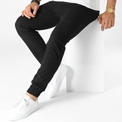 Vente flash 🔥 Jogger Pant H60014 Noir de Classic Series ✨ -HautStyle Boutique classic series 329495 H60014T62153EN 24000 20220727T152548 03