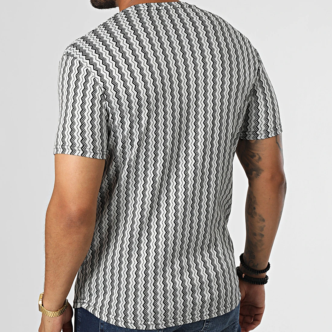 Budget 🎉 Tee Shirt LM461 Blanc Noir de Classic Series 👍 6 Budget 🎉 Tee Shirt LM461 Blanc Noir de Classic Series 👍 – Image 4