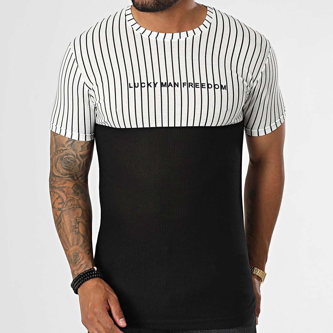 Remise 🤩 Tee ✨ Shirt A Rayures LM479 Blanc Noir de Classic Series ❤️ 5 Remise 🤩 Tee ✨ Shirt A Rayures LM479 Blanc Noir de Classic Series ❤️ – Image 3