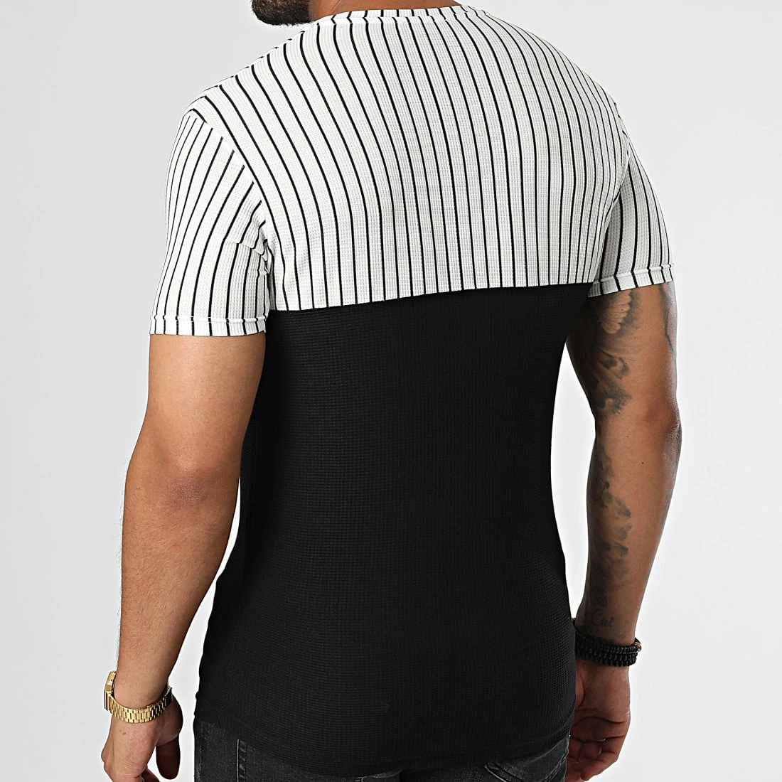 Remise 🤩 Tee ✨ Shirt A Rayures LM479 Blanc Noir de Classic Series ❤️ 6 Remise 🤩 Tee ✨ Shirt A Rayures LM479 Blanc Noir de Classic Series ❤️ – Image 4