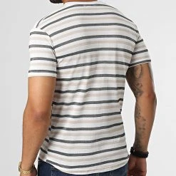 Sortie 👍 Tee 🤩 Shirt LM077 Blanc Noir Beige de Classic Series ⭐ -HautStyle Boutique classic series 329709 LM077 VIZON 20220728T143955 04