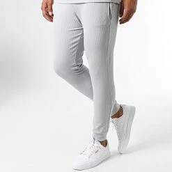 Meilleure affaire 👏 Ensemble Tee Shirt Et Pantalon Jogging MAX009 Gris Clair de Classic Series ❤️ -HautStyle Boutique classic series 329717 MAX009 STONE GREY 20220729T155819 04