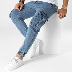 Les meilleures critiques de ✔️ Pantalon Cargo Denim 15143 Bleu Denim de Classic Series ⌛ -HautStyle Boutique classic series 329760 15143 MAVI 20220727T152740 03