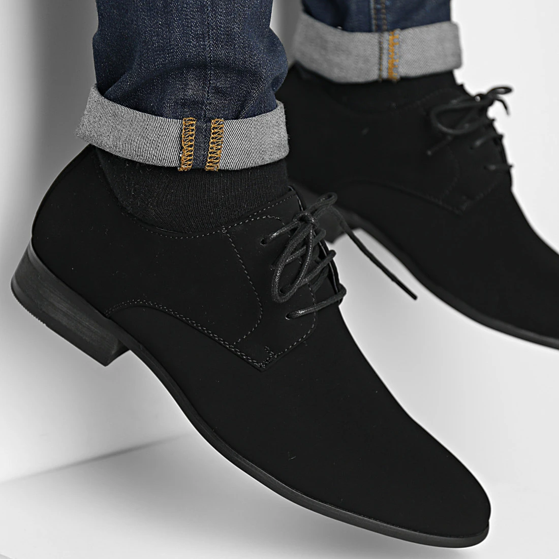 Coupon ⭐ Chaussures GH3151 Noir de Classic Series 🥰 3 Coupon ⭐ Chaussures GH3151 Noir de Classic Series 🥰