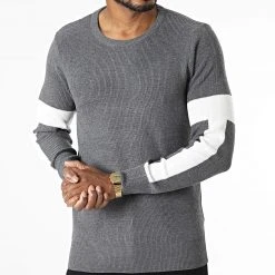 Promo ✔️ Pull G1909 Gris Blanc de Classic Series 😉 8 Promo ✔️ Pull G1909 Gris Blanc de Classic Series 😉 -HautStyle Boutique classic series 332022 G1909 GREY 20220811T152539 03