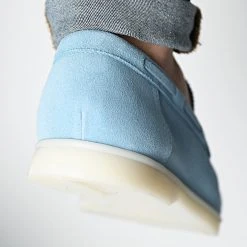 Grosses soldes ⭐ Mocassins 801 Bleu Ciel de Classic Series ✔️ -HautStyle Boutique classic series 332115 801 SKY SUET 20220818T160052 04