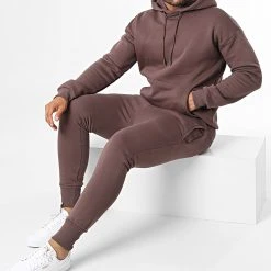 Les meilleures critiques de 👏 Ensemble De Survetement GK-1096T Prune de Classic Series ✨