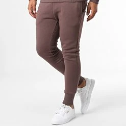 Les meilleures critiques de 👏 Ensemble De Survetement GK-1096T Prune de Classic Series ✨ -HautStyle Boutique classic series 336847 GK 1096T MURDUM 20220909T150414 04