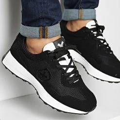 Meilleur prix 👍 Baskets 140375 Black de Classic Series ✔️