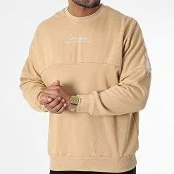 Remise 👍 Sweat Crewneck 22-K053 Beige de Classic Series 🤩 -HautStyle Boutique classic series 338027 22 K053 TAN 20220922T155703 03