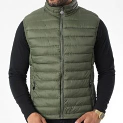 Tout neuf 😍 Doudoune Sans Manches ZH68 Vert Kaki de Classic Series 🔥 -HautStyle Boutique classic series 338049 ZH68 77 MILITARY GREEN 20220926T150659 03