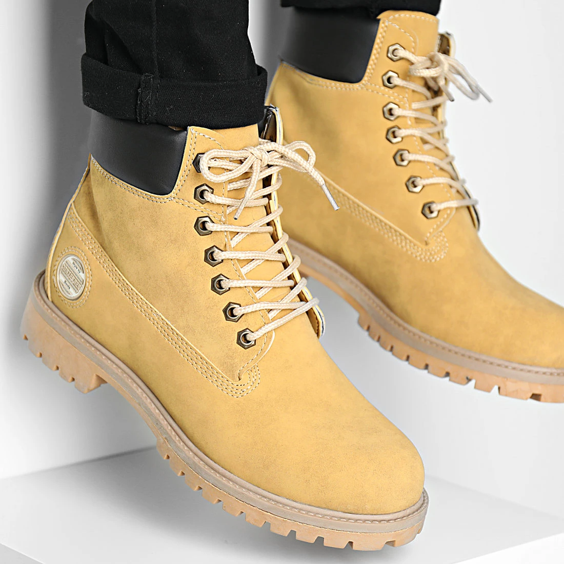 Offres ✨ Boots 940 Nubuck Camel de Classic Series ✔️ 3 Offres ✨ Boots 940 Nubuck Camel de Classic Series ✔️