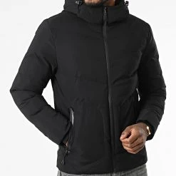 Les meilleures critiques de ✨ Doudoune Capuche 9336 Noir de Classic Series 🤩 -HautStyle Boutique classic series 338341 9336 1 BLACK 20220929T161958 03