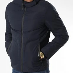 Sortie 🤩 Doudoune Capuche 9336 Bleu Marine de Classic Series 🔥 -HautStyle Boutique classic series 338343 9336 2 NAVY 20220928T155059 03