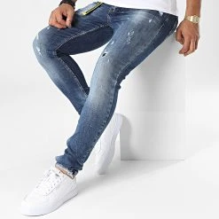 Meilleur prix 👍 Jean Slim 53-01B Bleu Denim de Classic Series 🧨 -HautStyle Boutique classic series 338709 53 01B 20220929T092423 03