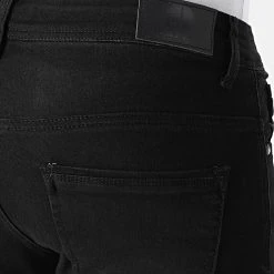 Remise 🛒 Jean Slim D-3237 Noir de Classic Series 😉 -HautStyle Boutique classic series 338728 D 3237 20221004T152129 02