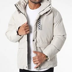 De gros 👏 Doudoune Capuche 210 Beige de Classic Series ⭐