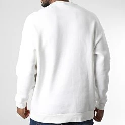 Sortie 😍 Sweat Crewneck 9901 Blanc de Classic Series 💯 -HautStyle Boutique classic series 344433 9901 006 20221024T151338 04
