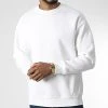 Promo ✔️ Sweat Crewneck 8902 Blanc de Classic Series ⌛ -HautStyle Boutique classic series 344456 8902 006 20221024T151228 01