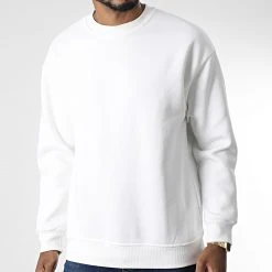 Promo ✔️ Sweat Crewneck 8902 Blanc de Classic Series ⌛ -HautStyle Boutique classic series 344456 8902 006 20221024T151231 03