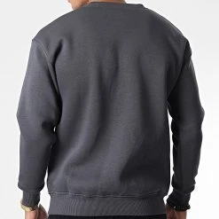 Sortie 😉 Sweat Crewneck 8902 Gris Anthracite de Classic Series 🌟 -HautStyle Boutique classic series 344491 8902 008 20221025T151343 04